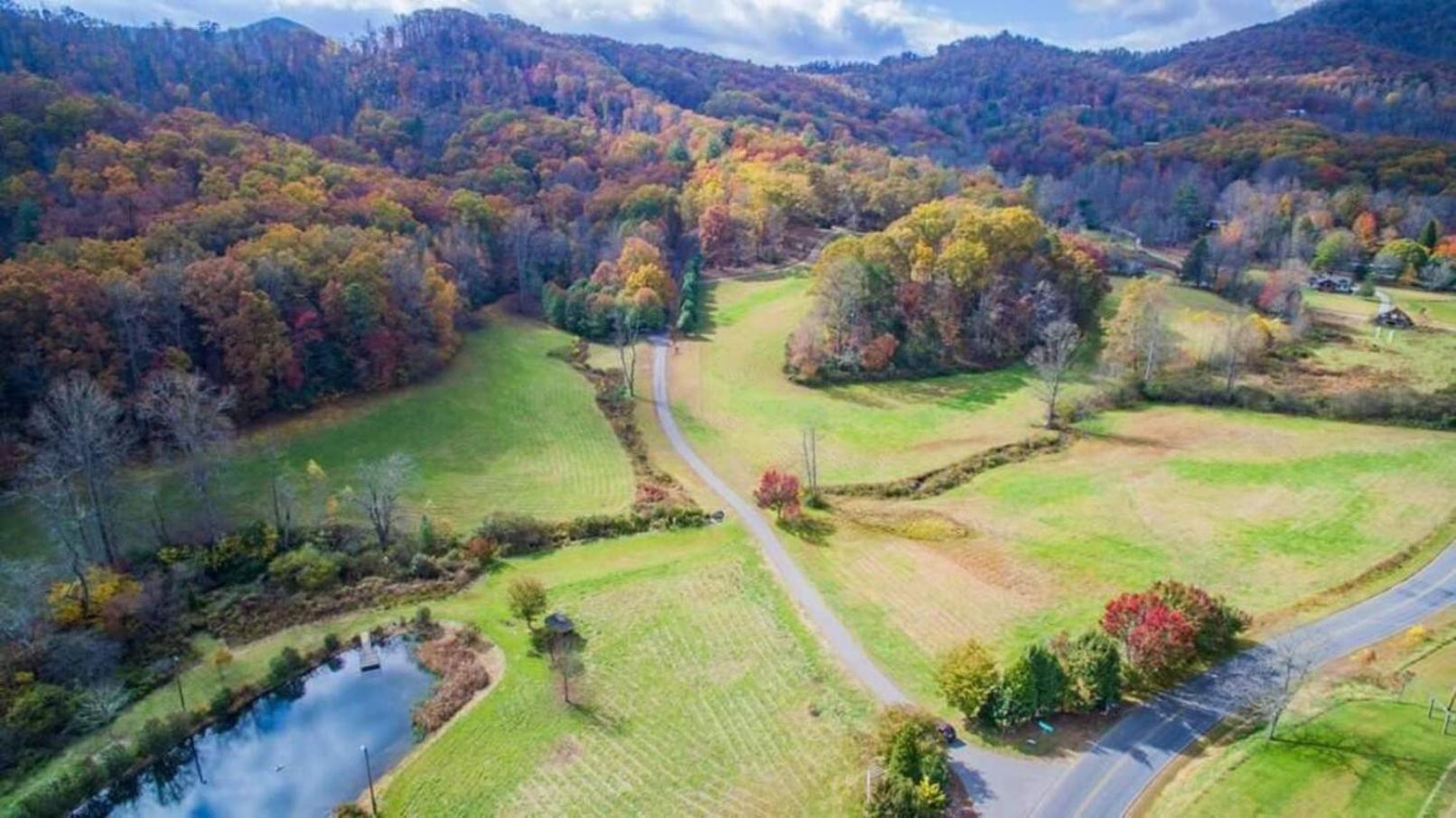 Serene Mountain And Sunset Views 3Bd Cabin フランクリン エクステリア 写真